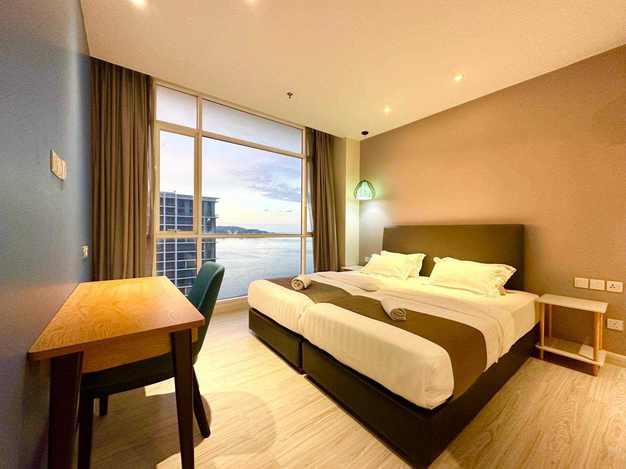 M Centro City Centre @ Gaya Street By Sunset Seaview Vacation Condos Кота-Кинабалу Экстерьер фото